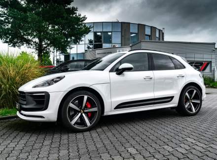 Porsche - Macan