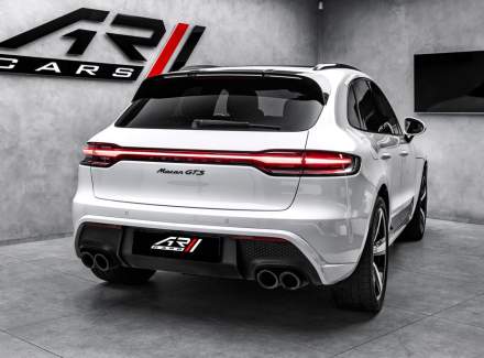 Porsche - Macan