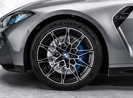 BMW - M4