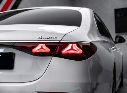 Mercedes-Benz - E-class