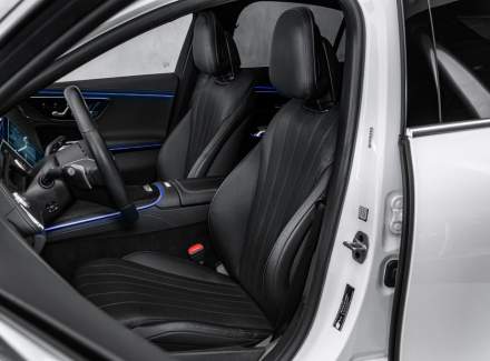 Mercedes-Benz - E-class