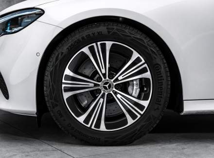 Mercedes-Benz - E-class