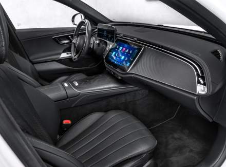 Mercedes-Benz - E-class