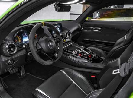 Mercedes-Benz - AMG GT