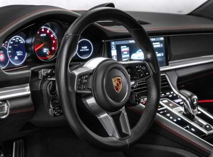 Porsche - Panamera