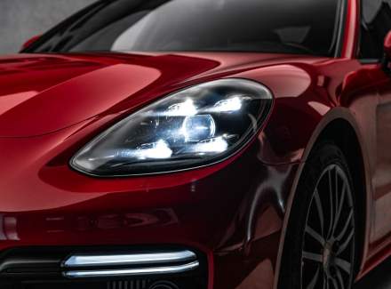Porsche - Panamera