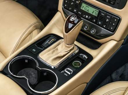 Maserati - GranCabrio