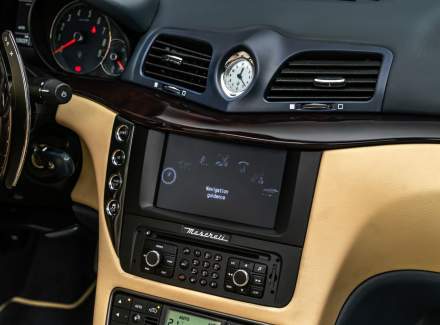 Maserati - GranCabrio