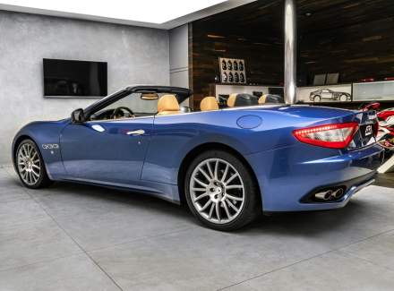 Maserati - GranCabrio