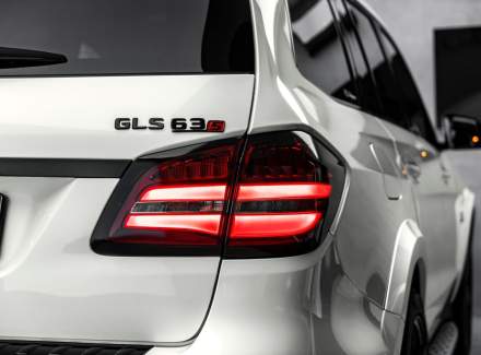 Mercedes-Benz - GLS