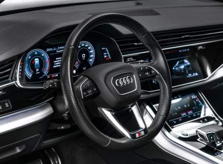 Audi - Q7