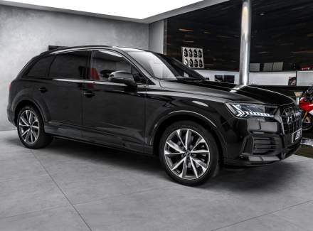 Audi - Q7