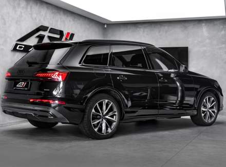 Audi - Q7