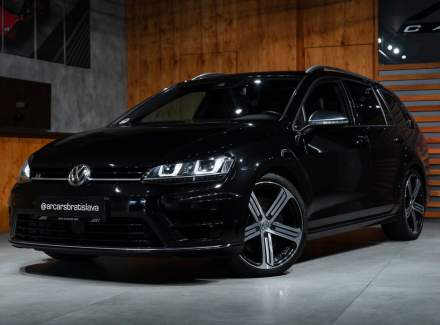 Volkswagen - Golf