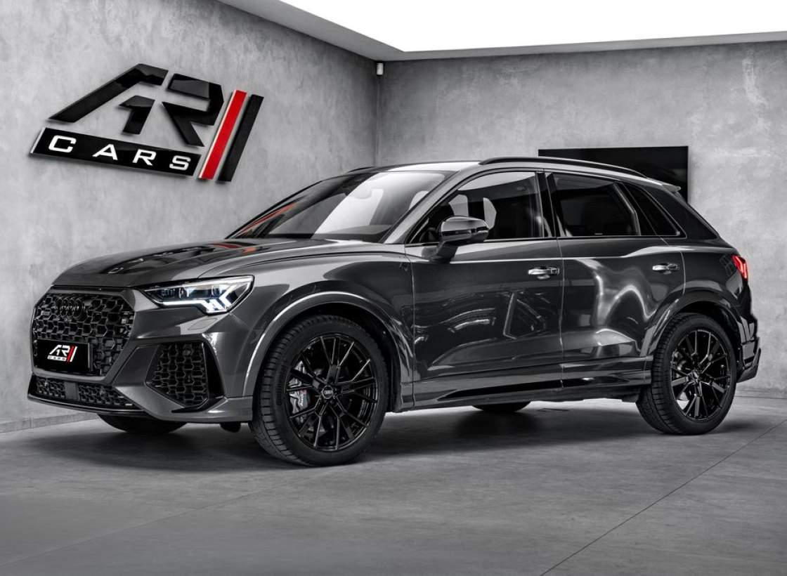 Audi - RS Q3