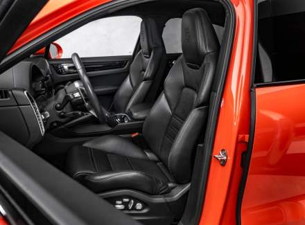 Porsche - Cayenne