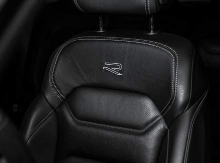 Volkswagen - Touareg