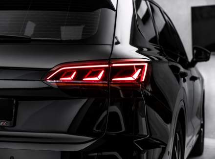 Volkswagen - Touareg