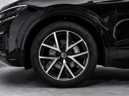 Volkswagen - Touareg