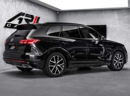 Volkswagen - Touareg