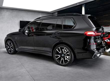 BMW - X7