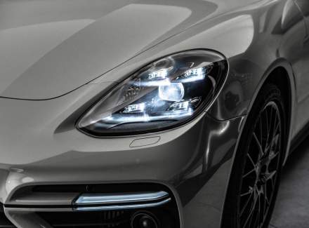 Porsche - Panamera