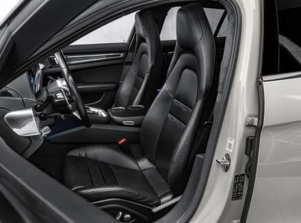Porsche - Panamera
