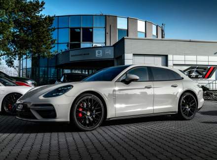 Porsche - Panamera