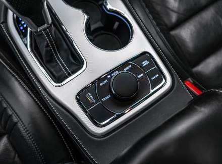 Jeep - Grand Cherokee