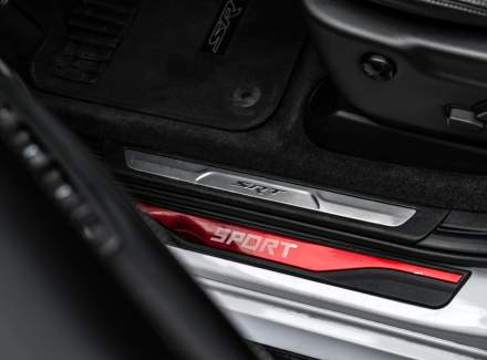 Jeep - Grand Cherokee