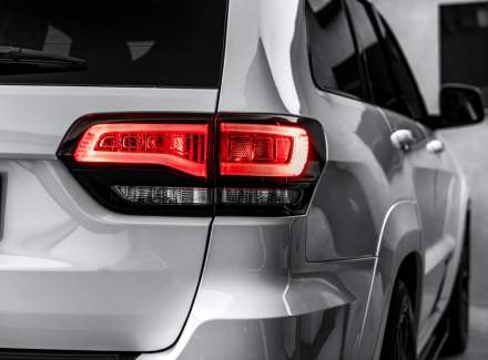 Jeep - Grand Cherokee