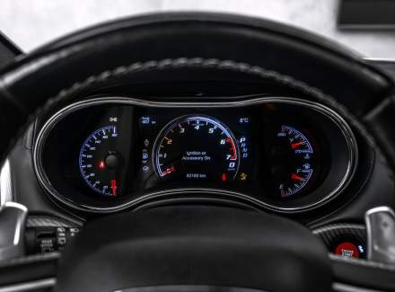 Jeep - Grand Cherokee