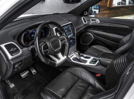 Jeep - Grand Cherokee