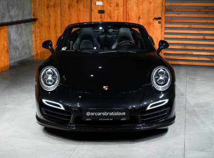 Porsche - 911