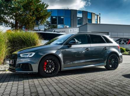 Audi - RS 3