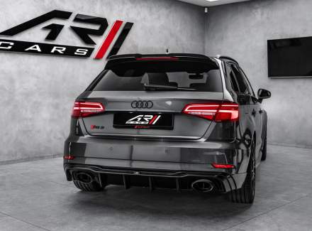 Audi - RS 3