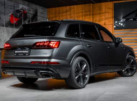 Audi - Q7
