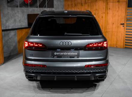 Audi - Q7