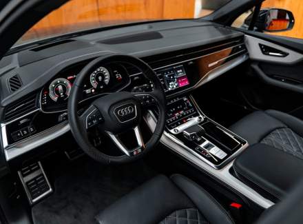 Audi - Q7