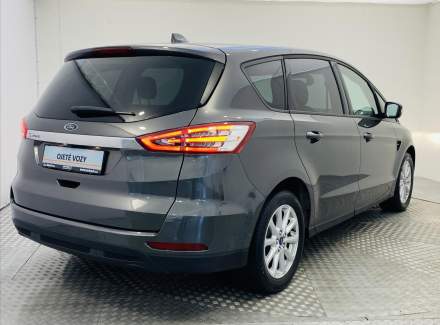 Ford - S-MAX