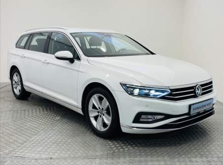 Volkswagen - Passat