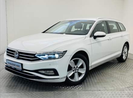 Volkswagen - Passat