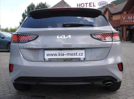 Kia - Cee'd