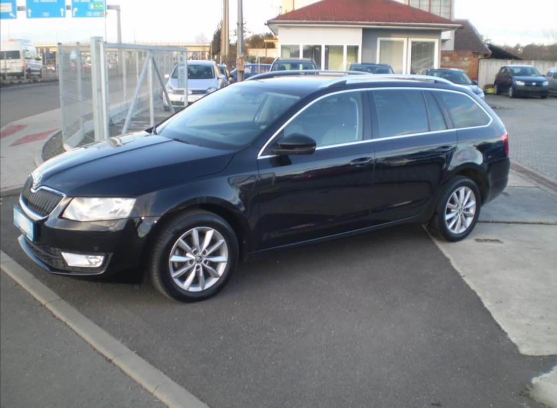 Škoda - Octavia