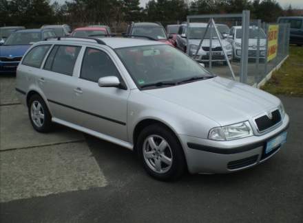 Škoda - Octavia