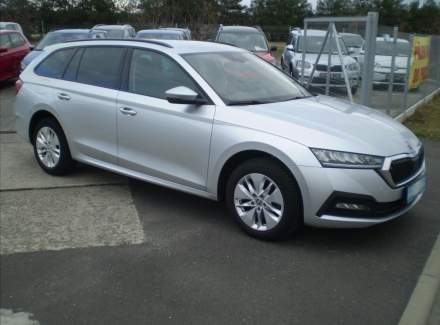 Škoda - Octavia