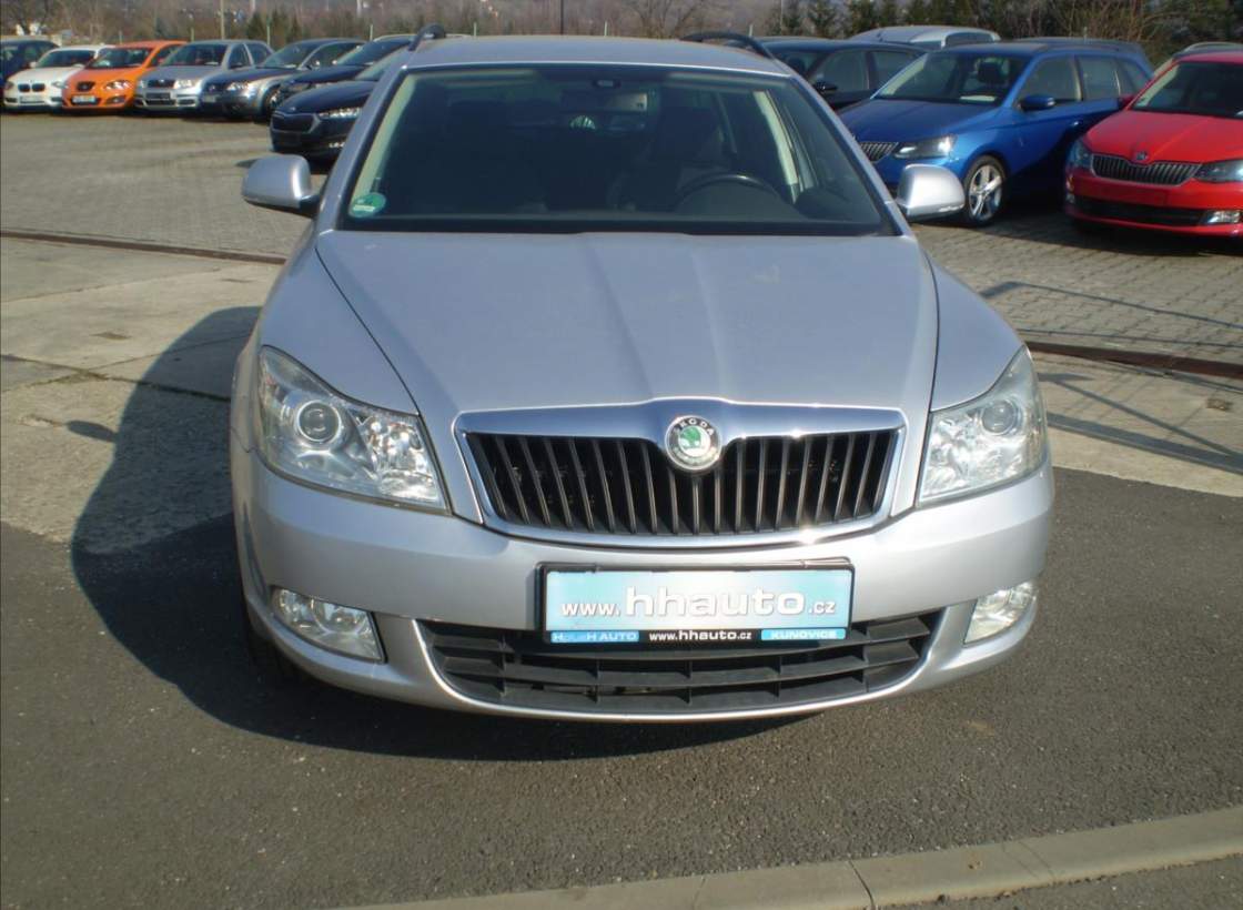 Škoda - Octavia