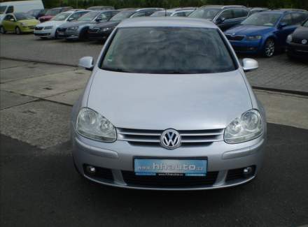 Volkswagen - Golf
