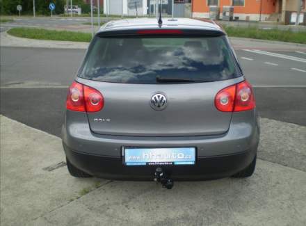 Volkswagen - Golf