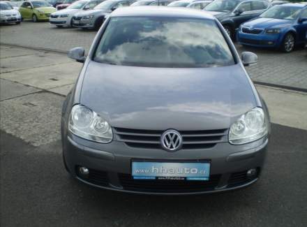 Volkswagen - Golf